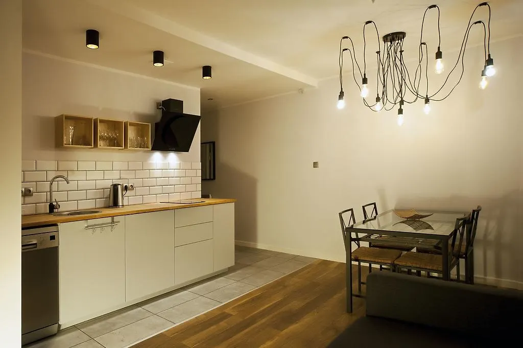Very Berry - K Jadwigi 58 - Old City Apartment, Self Check In 24H! Poznan Apartment